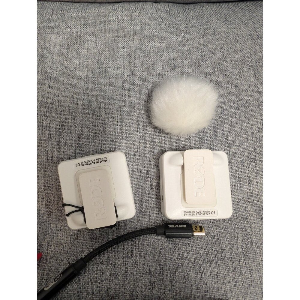 Rode Wireless Mic - Picture 4 of 5
